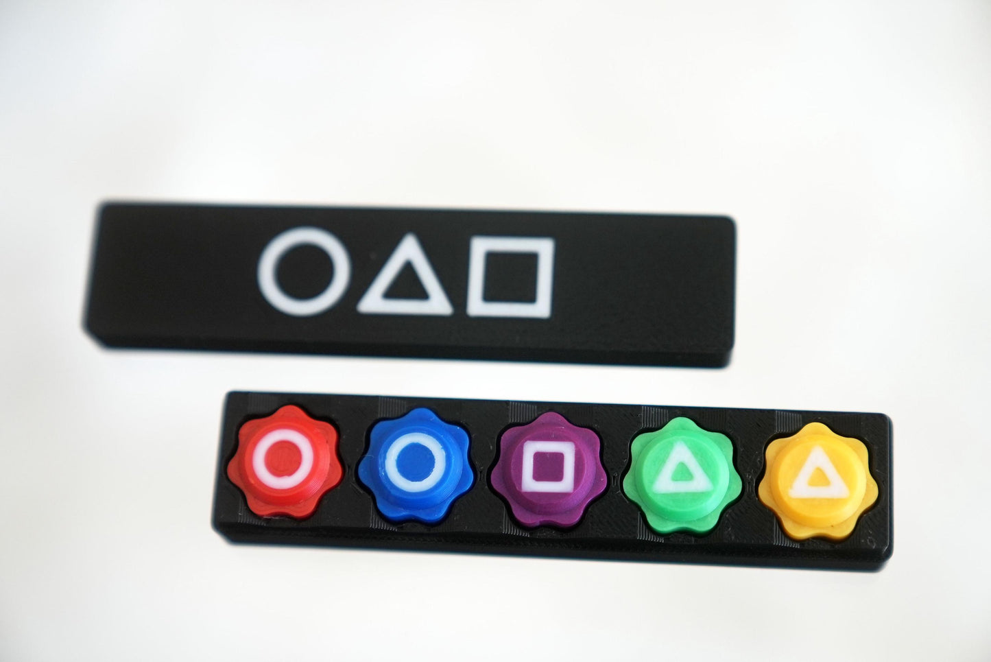 Premium Korean Gonggi Jacks Game Set - 5 Traditional Korean Gonggi Stones with Carrying Case | Bundle | Dice | 공기 | Weighted Bearings